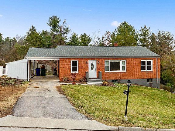 2nd image of 1305 Highland Cir