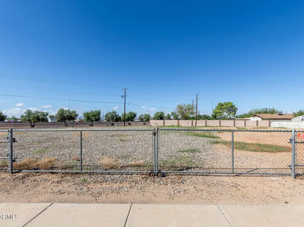 15826 N DESERT SAGE Street #30, Surprise, AZ 85378