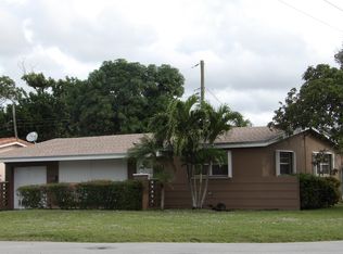 2441 Sabal Palm Dr, Miramar, FL 33023