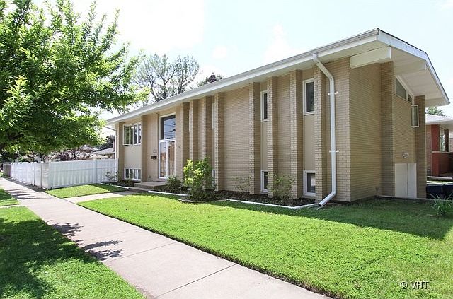 1st image of 9201 S Hamlin Ave
