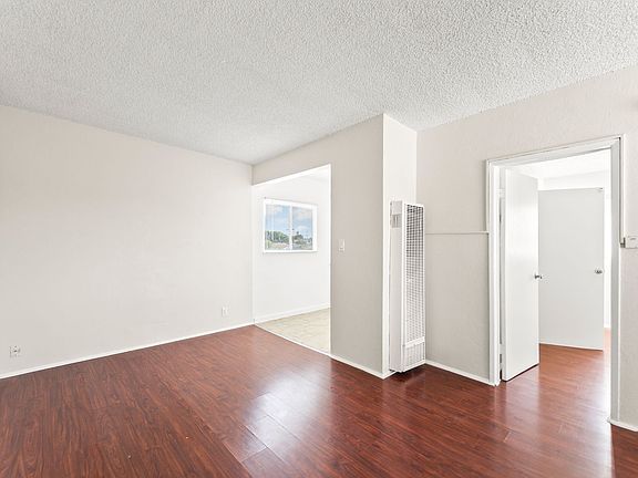 4th image of 1254 W 110th St APT 18