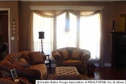 3rd image of 20070 Julie Rowe Dr