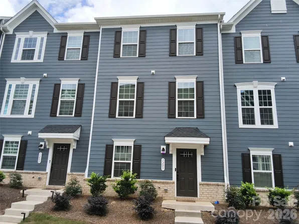 1205 May Apple Dr, Matthews, NC 28104
