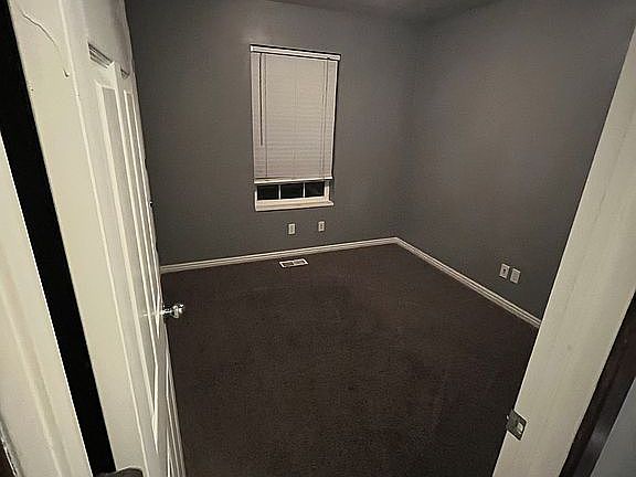4th image of 672 N 1120 E