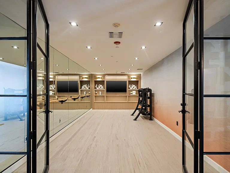 Lofts at Noho Commons — Photo 11