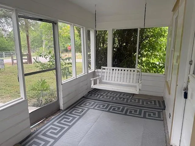220 N Main St — Photo 3