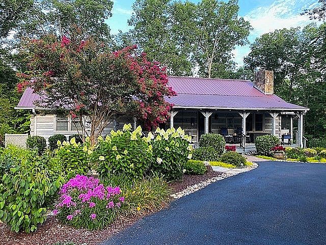 1st image of 332 Enchanted Forest Ln