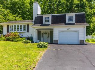 137 Grandview Ave, Lincoln, RI 02865