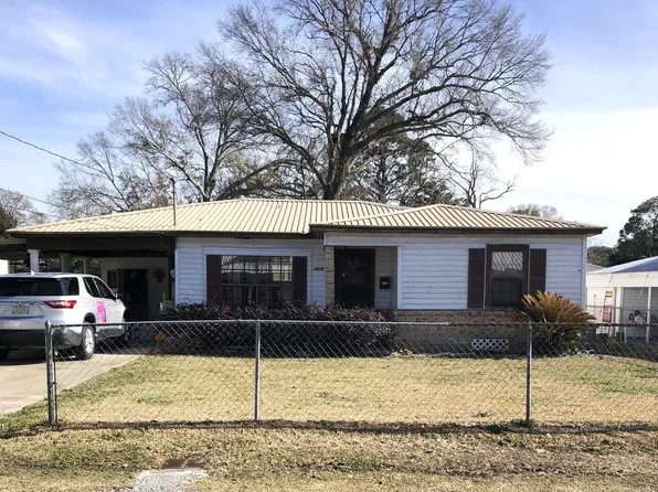 1605 S Iberia St, New Iberia, LA 70560