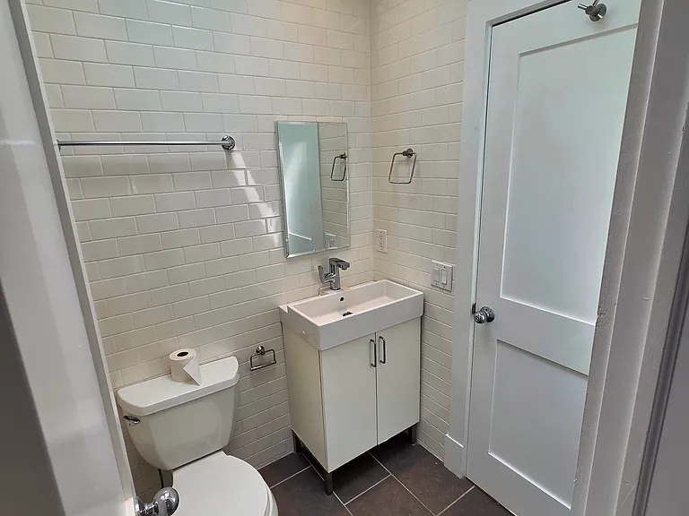 1350 Randolph St NW #3 — Photo 25