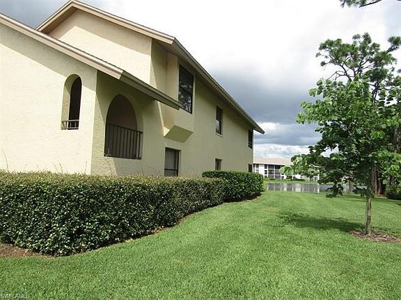 4th image of 189 Fox Glen Dr