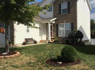452 Tailfeather Dr, Shiloh, IL 62221
