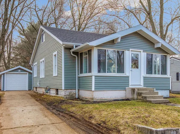 308 Bank St, Elkhart, IN 46516