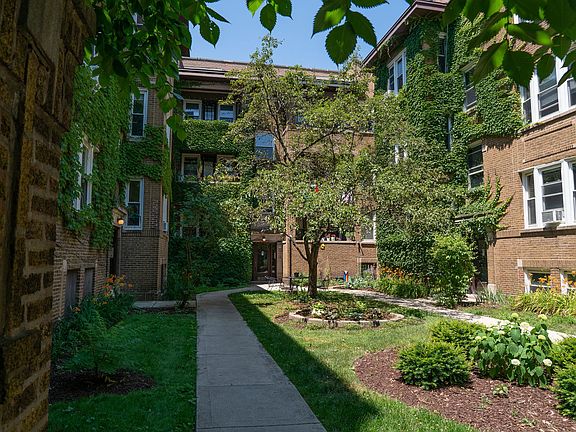 2nd image of 4910 N Glenwood Ave #2