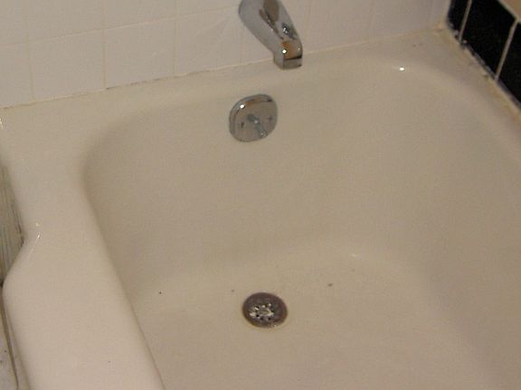 3rd image of 304 E Essex Ave
