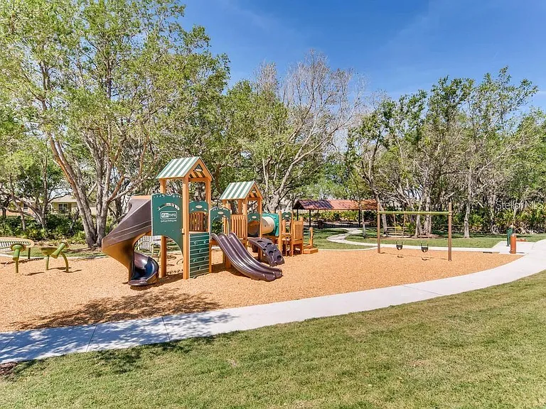 1882 Red Canyon Dr — Photo 19