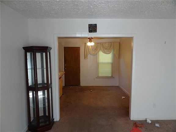 2nd image of 4209 Pate Dr