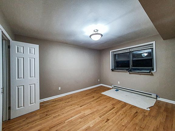 4th image of 17 Wilson Pl APT 19