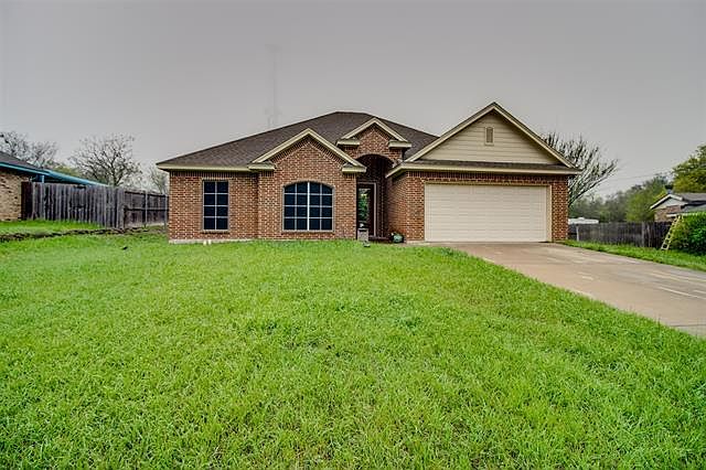 1st image of 109 Creekside Ct