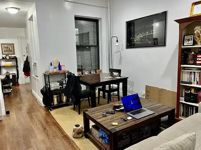 229 W 16th St #1C — Photo 14