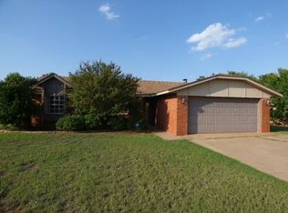 1413 Concord Ln, Altus, OK 73521