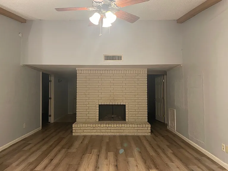 1425 Natchez Dr — Photo 4
