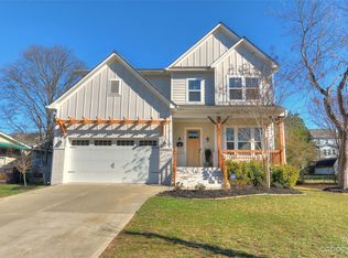 423 Greystone Rd, Charlotte, NC 28209