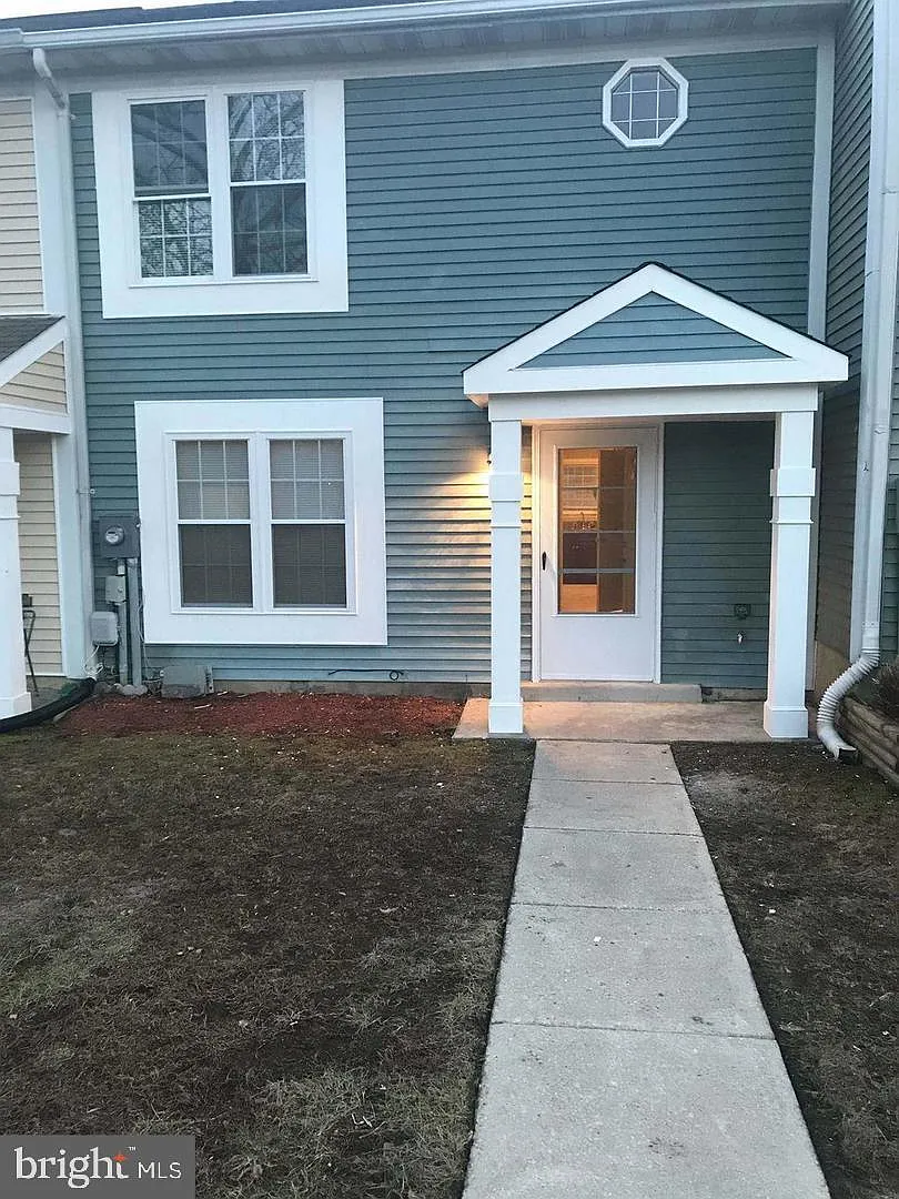 4161 Bluebird Dr photo 1
