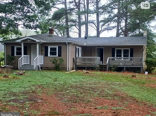 1171 Jones Creek Rd, Warsaw, VA 22572