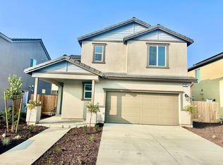 280 S Thunder Rd, Madera, CA 93636