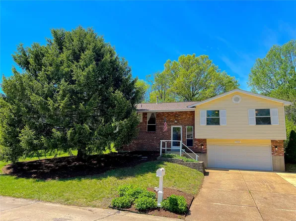 7013 Manor Ct, Barnhart, MO 63012