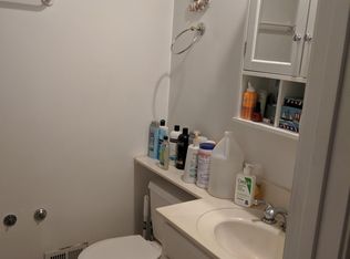 600 Locust Rd, Wilmette, IL 60091