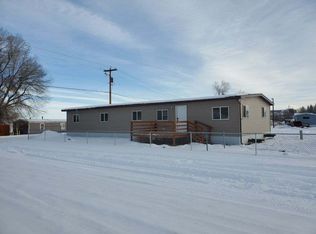 102 Rail Ln, Lander, WY 82520