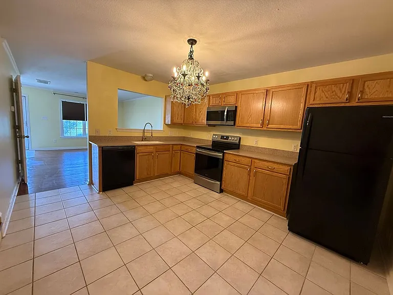 27 E Doris Ave #309 — Photo 4