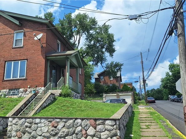 549 Howard St, East Pittsburgh, PA 15112