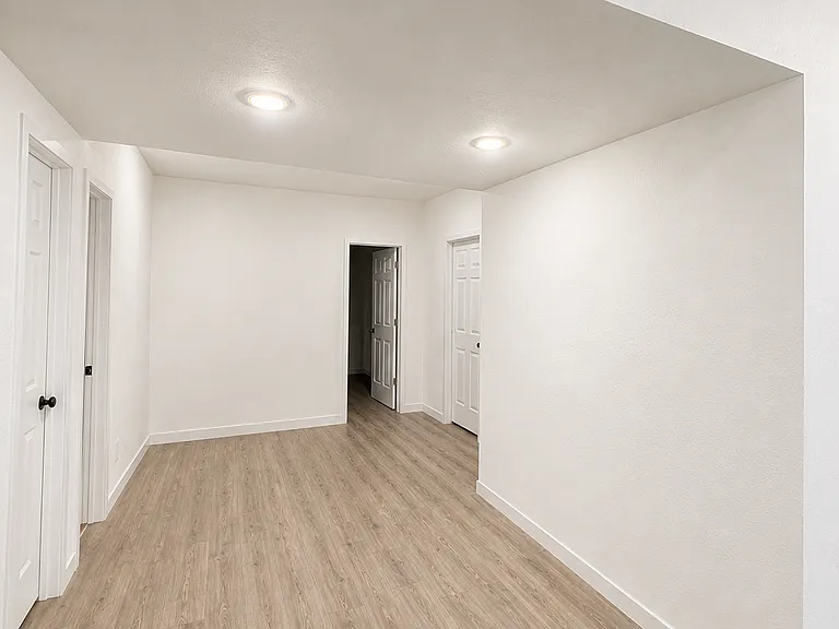 1005 S Elk Way — Photo 26