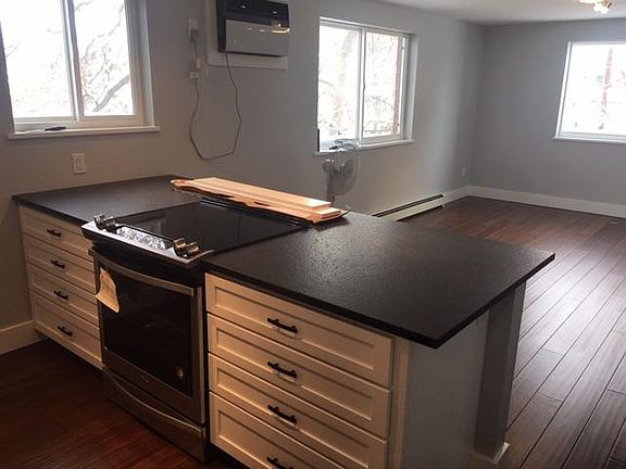 3rd image of 1739 N Gilpin St APT 202