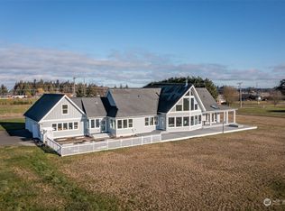 440 Heuhslein Rd, Port Angeles, WA 98362