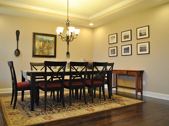 Dining Room w/ Tray Ceiling
