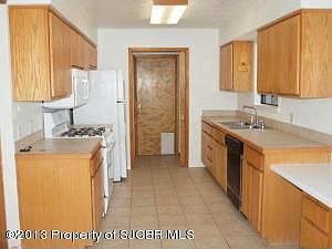 5th image of 3800 Crestridge Dr