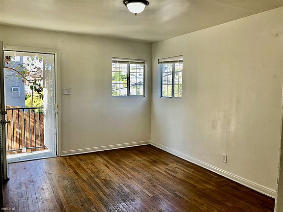 69A372C3-19C6-4492-8395-AEDE34E1C41E_1_201_a