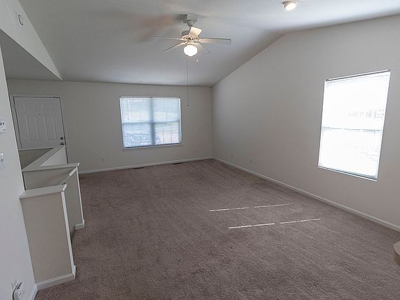 4th image of 3322 Saint Charles Rd