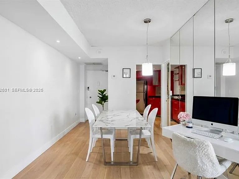 801 Brickell Bay Dr #1262 — Photo 3