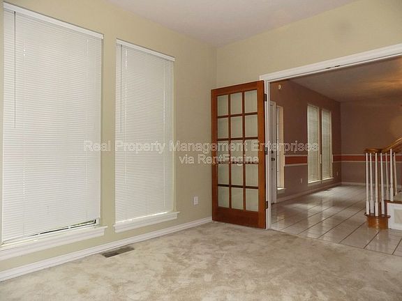 4th image of 10018 Birkenhead Ct