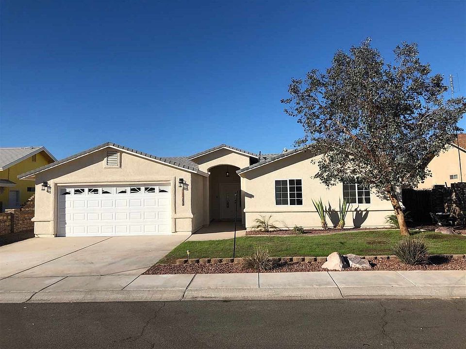 2nd image of 10420 E 37th Pl