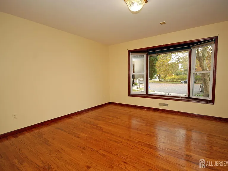 6 Heather Ln — Photo 12