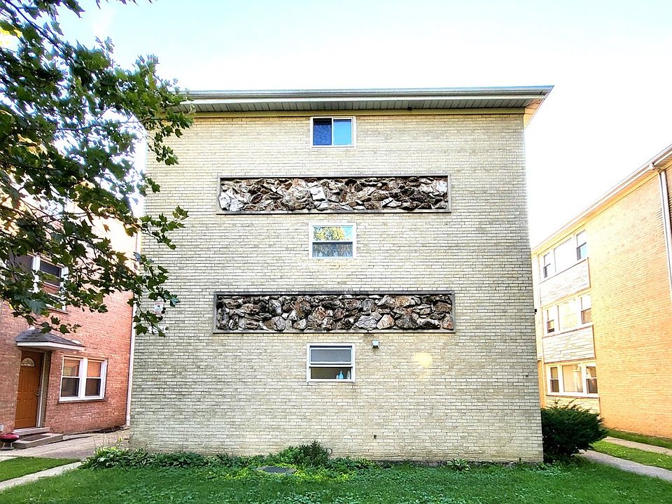 1st image of 5214 N Potawatomie St Unit 3W