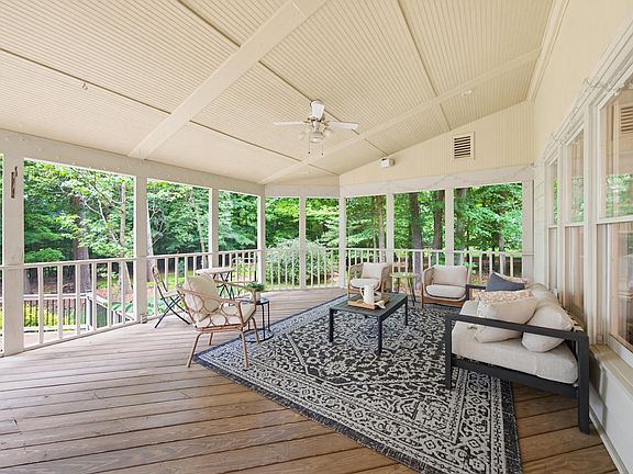 5th image of 6117 Weobley Ln