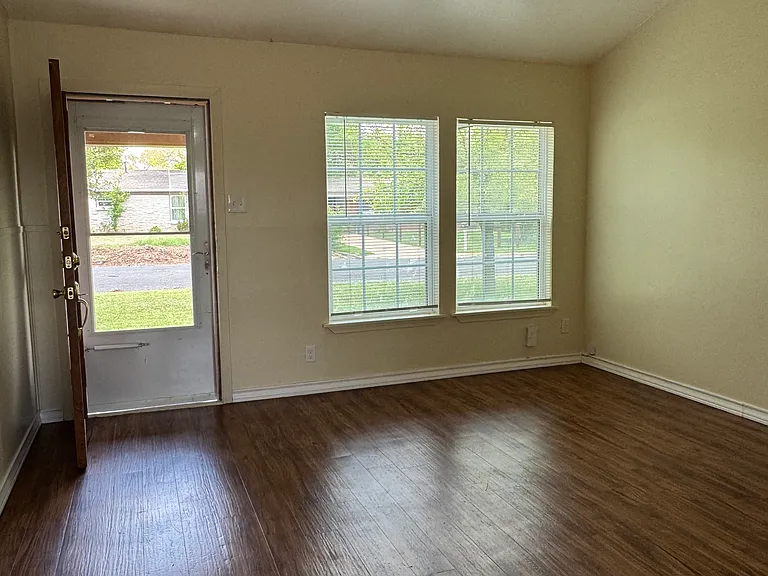 5200 Overbrook Dr #A — Photo 2
