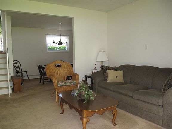 2nd image of 173 Bedford Dr